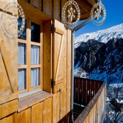 Gifi Couronne lumineuse flocon de neige 72LED blanc chaud Ø32cm^ Décoration Extérieure De Noël