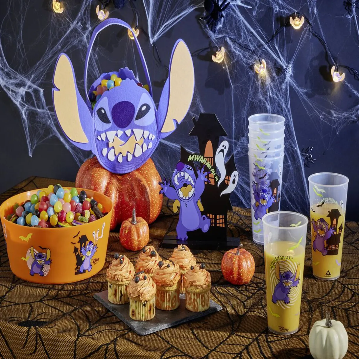 Best Gifi Décoration à poser Halloween Disney Stitch 19,5x4xH23cm