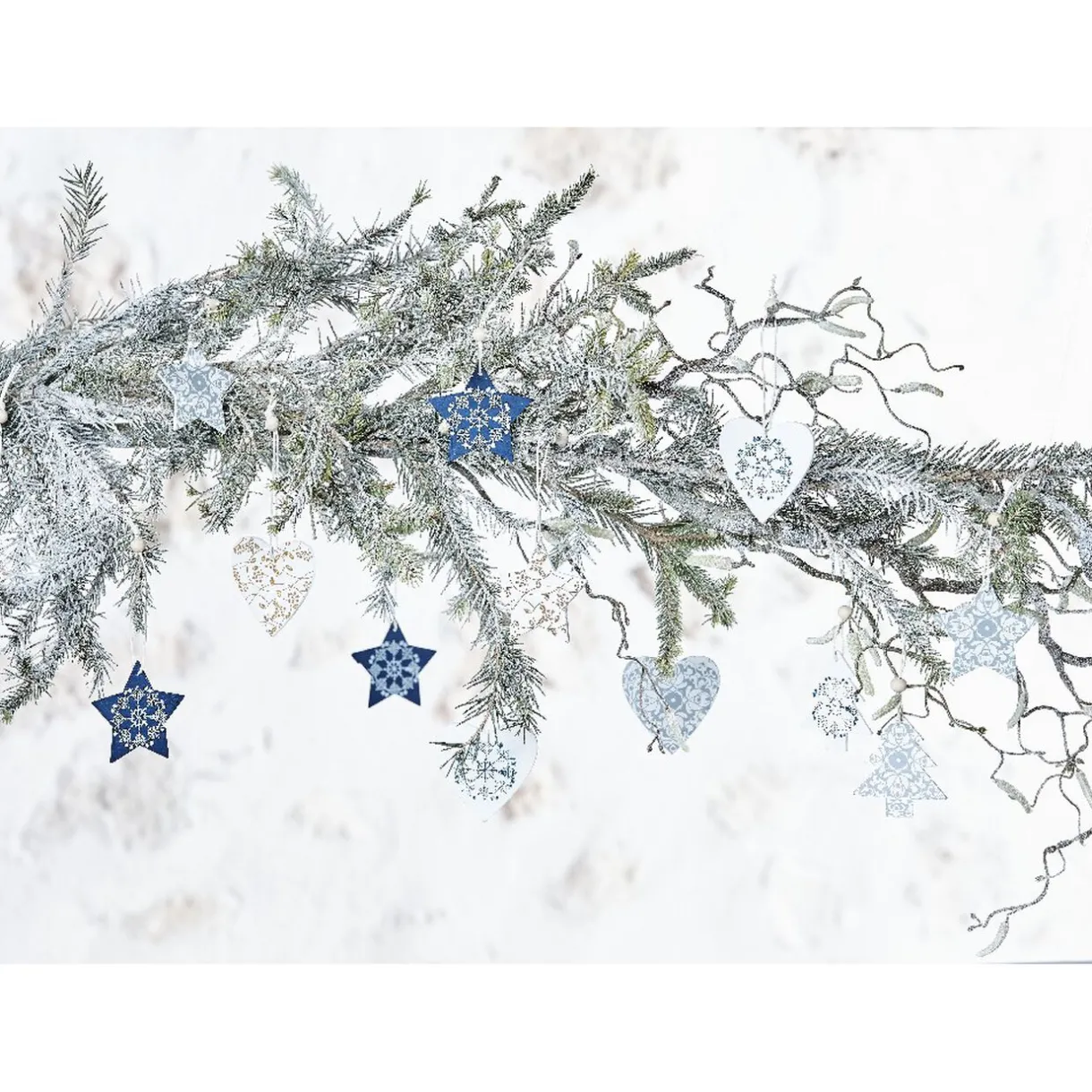 Gifi Décoration de Noël à suspendre givré x 36^ Décoration Sapin