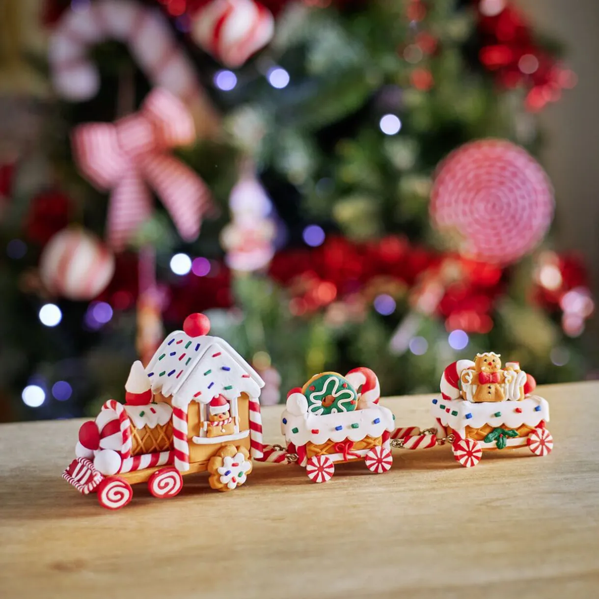 Gifi Décoration de Noël petit train pain d'épice à poser^ Décoration Intérieure De Noël