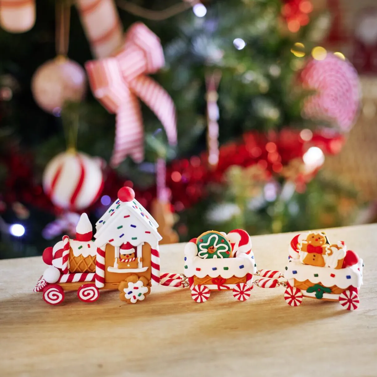 Gifi Décoration de Noël petit train pain d'épice à poser^ Décoration Intérieure De Noël