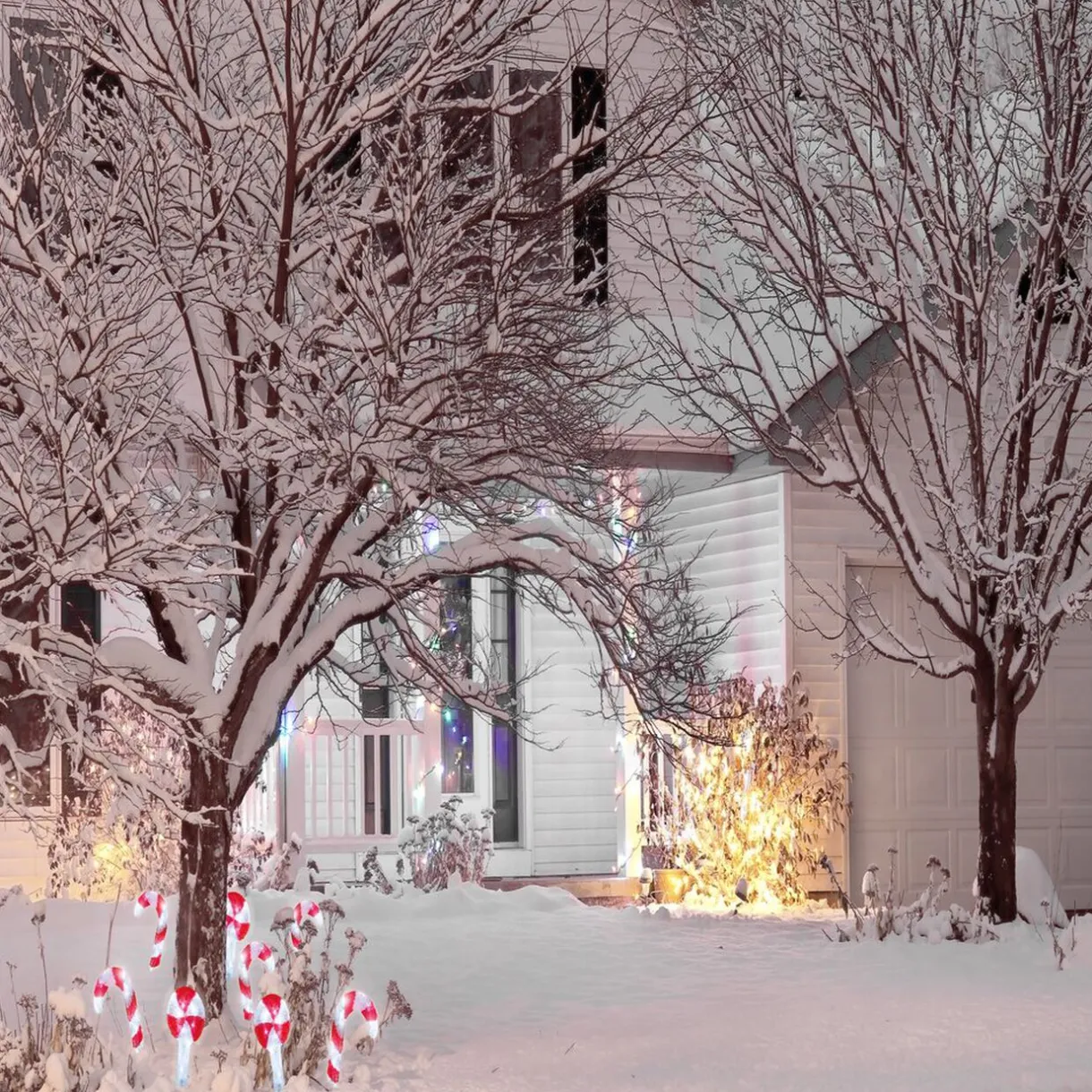 Gifi Décoration Noël sucre d'orge à planter LED H27cm^ Décoration Extérieure De Noël