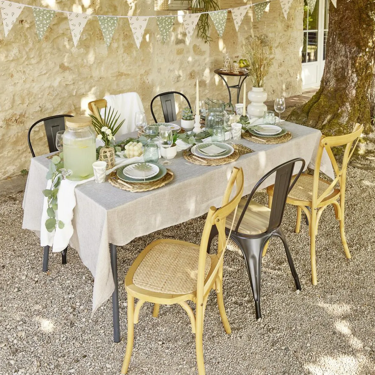 Discount Gifi Guirlande fanion motif végétal thème nature 4m