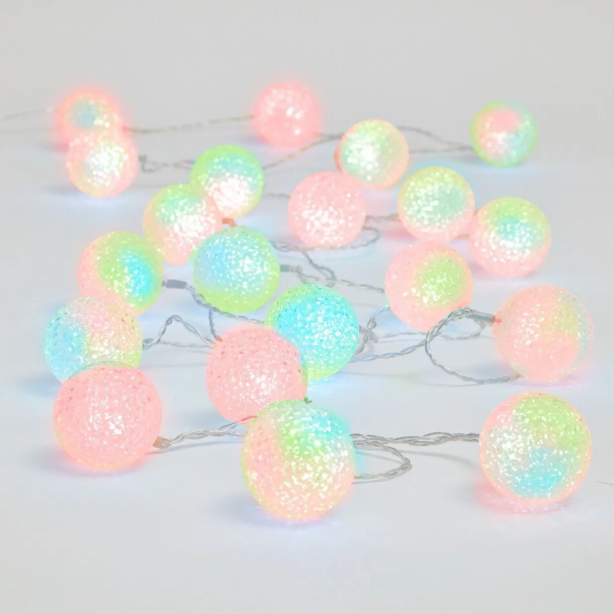 Gifi Guirlande électrique boules multicolores L. 3,80 m^ Décoration Extérieure De Noël
