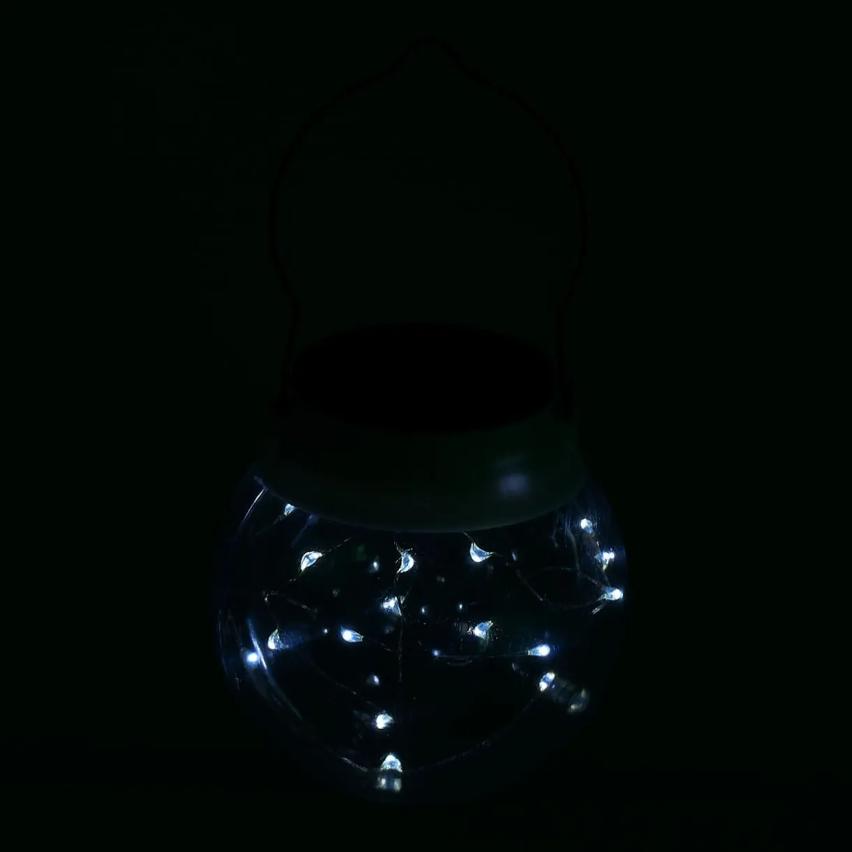 Gifi Lanterne Solaire à suspendre 20 micro Led Blanc froid^ Décoration Extérieure De Noël