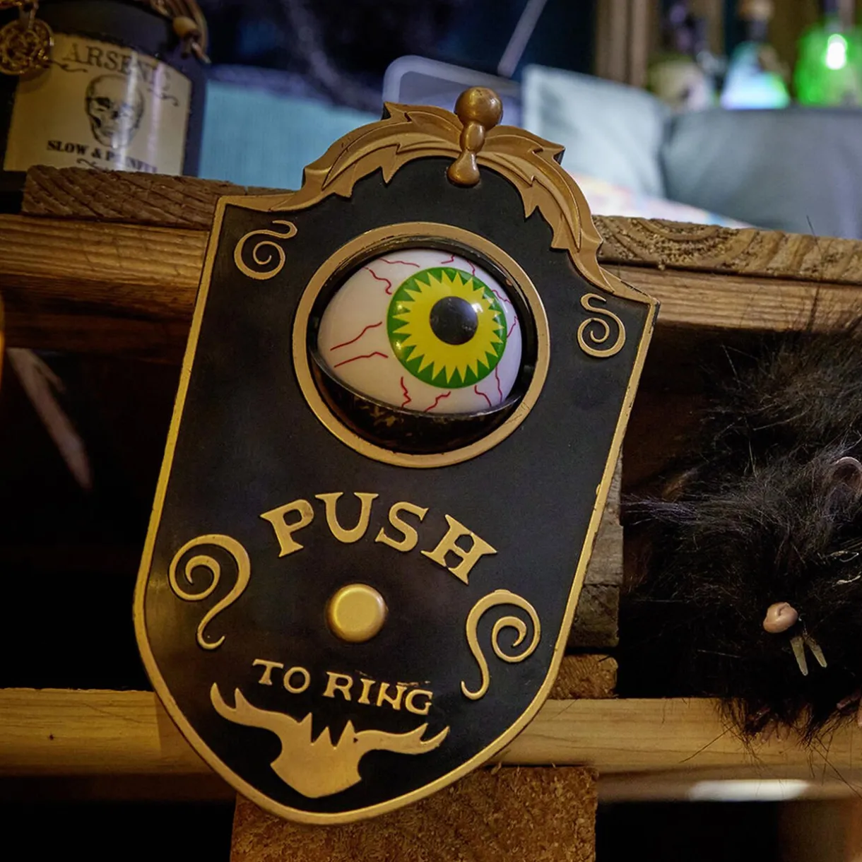 Clearance Gifi Sonnette de porte Halloween oeil qui bouge